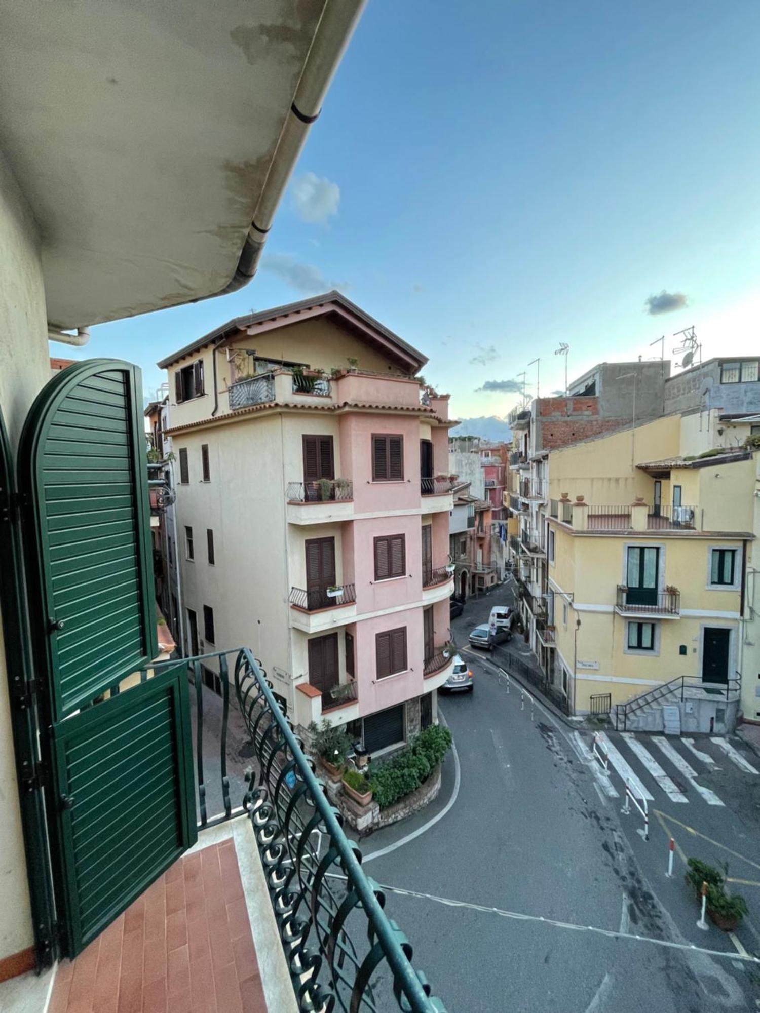 Taormina'S Sun Apartment Ngoại thất bức ảnh