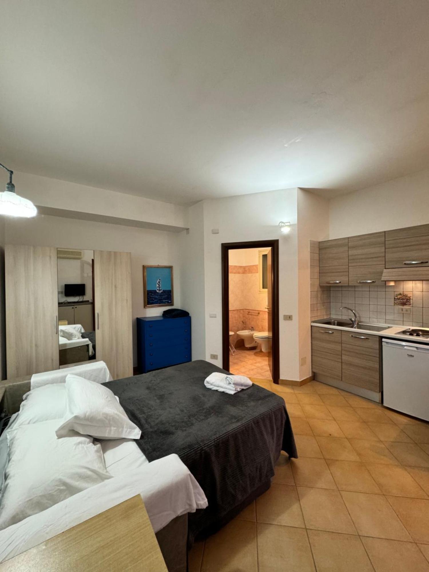 Taormina'S Sun Apartment Ngoại thất bức ảnh