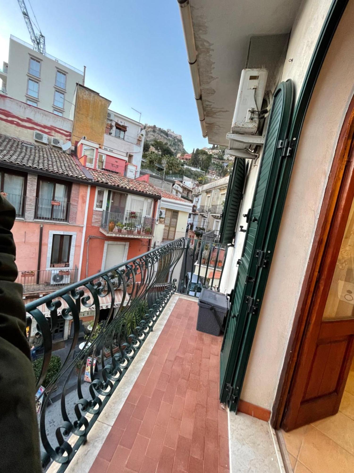 Taormina'S Sun Apartment Ngoại thất bức ảnh